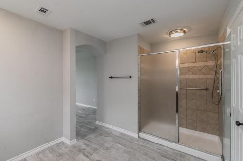 9301 Perimeter St, Denton TX  76207-5636 exterior