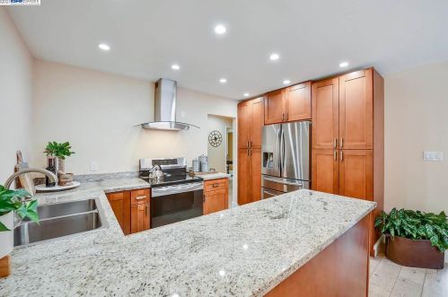 1455 San Jose St, San Leandro CA  94577-5130 exterior