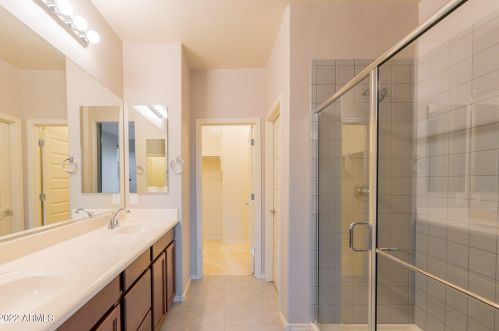 1720 Dogwood Ln, Gilbert AZ  85295-6042 exterior