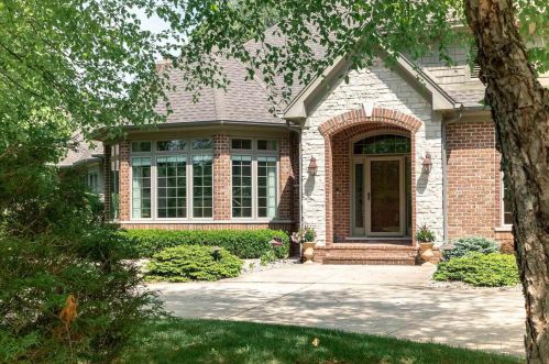 51724 Summer Wood Ct, Granger, IN 46530-4514