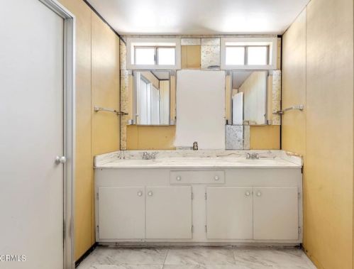 2243 Brower St, Simi Valley CA  93065-2501 exterior