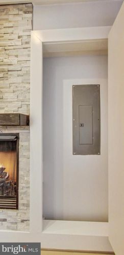 2119 1st St, Washington DC  20001-1004 exterior