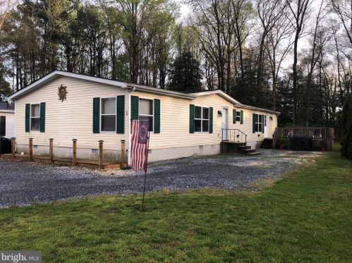 13 White Pine Dr, Millsboro DE  19966-8752 exterior
