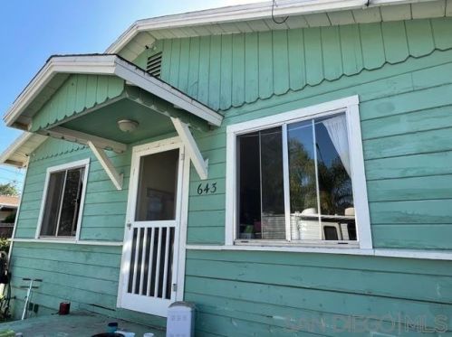 643 Good Hope St, Oak View, CA 93022-9712