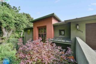 6045 Westover Dr, Oakland, CA 94611-2403