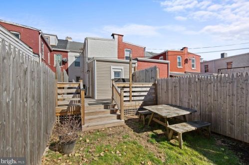 634 1st St, Lancaster PA  17603-3622 exterior