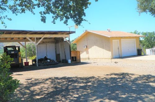 625 Voigt Rd, Lakeport, CA 95453-9731