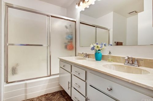 1626 Barranca Ave, Ontario CA  91764-1611 exterior