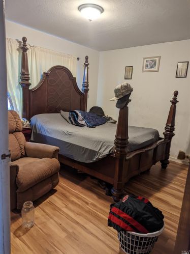 27310 Oriole Dr, Willits CA  95490-9420 exterior