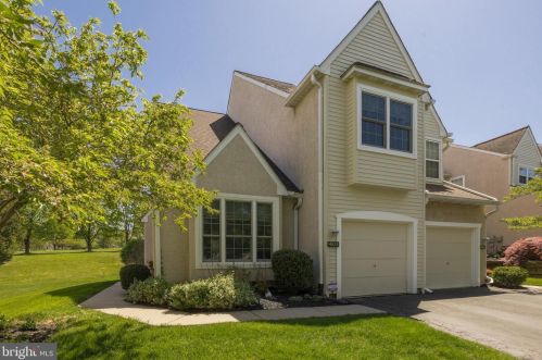 401 Country Club Dr, Lansdale, PA 19446-1463