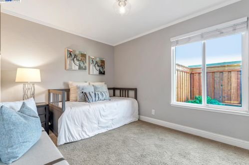 1634 Calle Santa Anna, Pleasanton CA  94566-5927 exterior