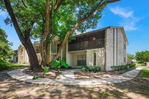 1542 Gulfview Dr, Maitland, FL 32751-6374