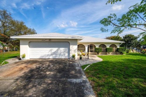 300 Thompson Ave, Lehigh Acres, FL 33936-5235