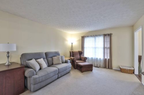 1205 Mesa Dr, Covington KY 41018-3812 exterior