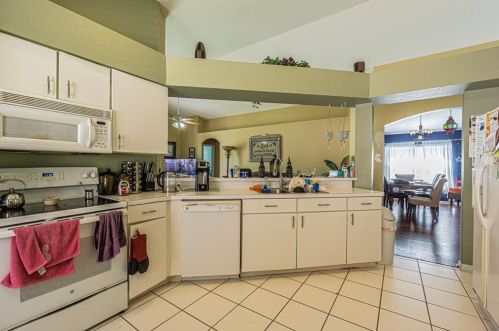 24909 Gun Smoke Dr, Land O Lakes, FL 34639-9558