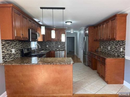 319 Sussex St, Paterson NJ  07503-2449 exterior