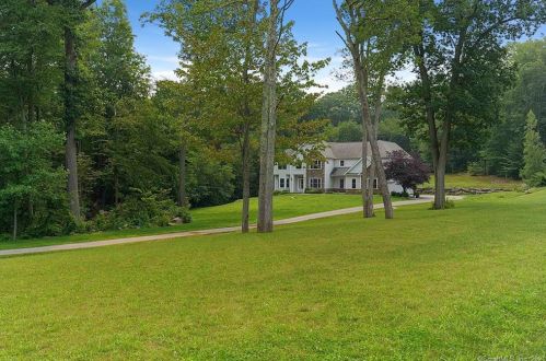 322 Country Club Rd, South Glastonbury, CT 06073-3515