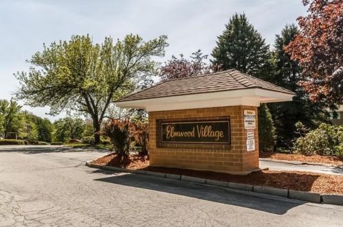 603 Elmwood Dr, Hudson, NH 03051-3244