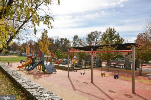 438 Kenyon St, Washington DC 20010-2915 exterior