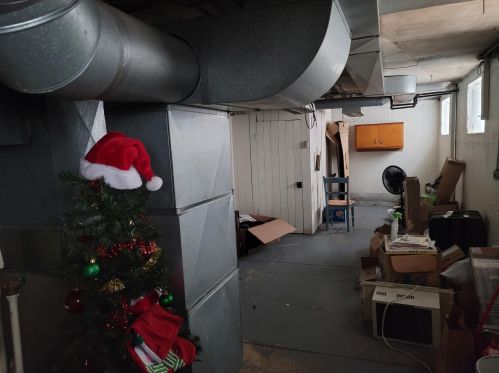 2831 Frederick Ave, Milwaukee WI 53211-3643 exterior