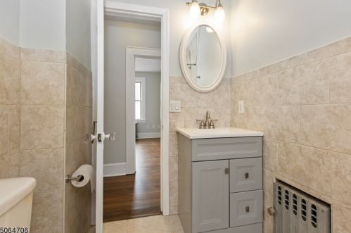 13 Marcy St, Bloomfield NJ  07003-3882 exterior