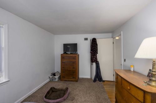 2 Merrimac Rd, Poughkeepsie NY  12603-5661 exterior