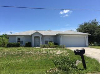 884 Montrose Ave, Sebastian, FL 32958-6085