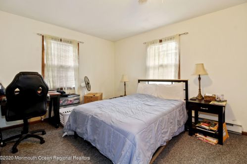 624 Mistletoe Ave, Point Pleasant Beach NJ  08742-2706 exterior