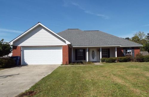116 Larkspur St, Brookhaven, MS 39601-2499