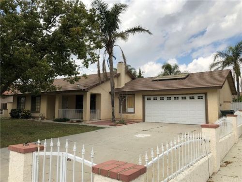 1636 Etiwanda Ave, Rialto CA  92376-4301 exterior