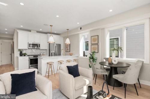 5305 Connecticut Ave, Washington, DC 20015-1803