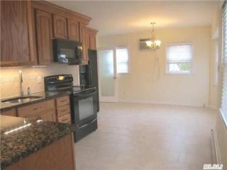 11 Hilltop Rd, Plainedge, NY 11756-2211