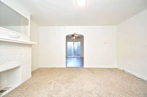 5014 Orinoco St, Pittsburgh PA 15207-1646 exterior