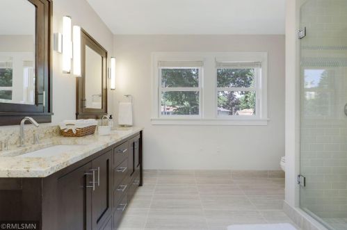 5236 Washburn Ave, Minneapolis MN  55410-2443 exterior