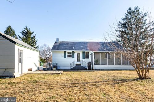 307 Veterans Dr, Palmyra NJ  08065-2319 exterior