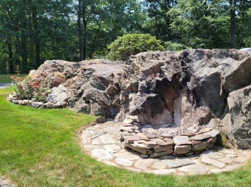 563 Cedar Mountain Rd, Litchfield CT  06787-2060 exterior