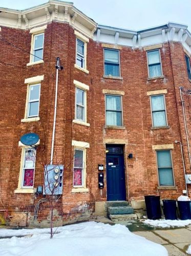 178 Renwick St, Newburgh, NY 12550-5935