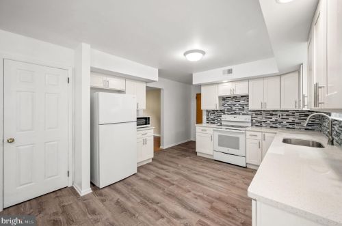 241 Marple Rd, Haverford PA  19041-1029 exterior