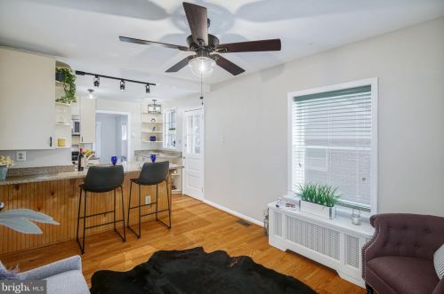 100 Park Blvd, Camden NJ  08103-2757 exterior