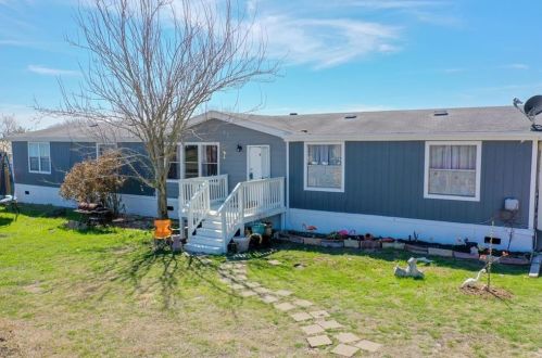 122 Dustins Dr, Uhland, TX 78640-5026