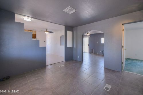 4051 Mark Ave, Tucson, AZ 85735-1008