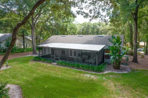 25749 Pinehurst St, Mount Plymouth FL  32776-9014 exterior