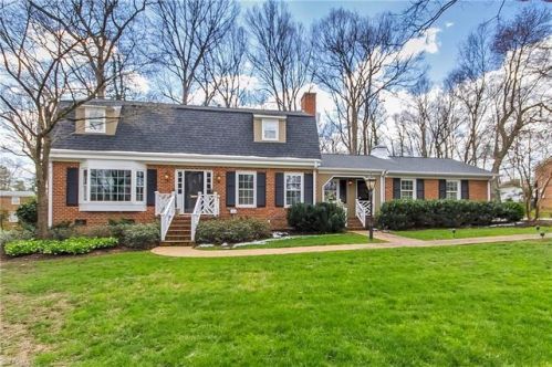 2210 Walker Ave, Burlington, NC 27215-4571