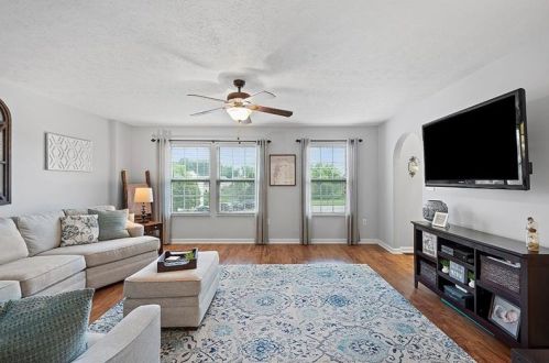 1232 Gneiss Dr, Mc Donald PA  15057-3561 exterior