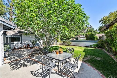 23603 Bajada Dr, Santa Clarita, CA 91355-2230
