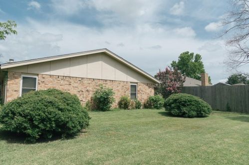 5102 Utah St, Greenville TX  75402-6238 exterior