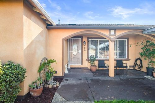 140 Hunter Ave, Oakland, CA 94603-2031