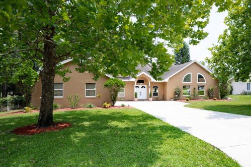 4903 Willowbrook Cir, Winter Haven, FL 33884-2935