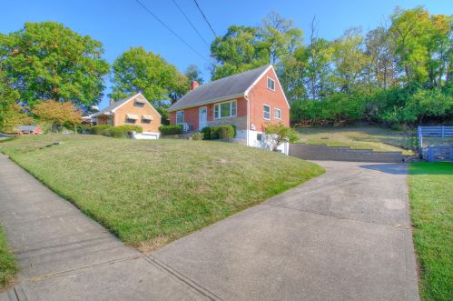 222 Clover Ridge Ave, Newport, KY 41075-1222