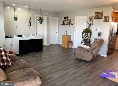 258 Locust Point Rd, Navy Sup Dpt PA  17050-2649 exterior